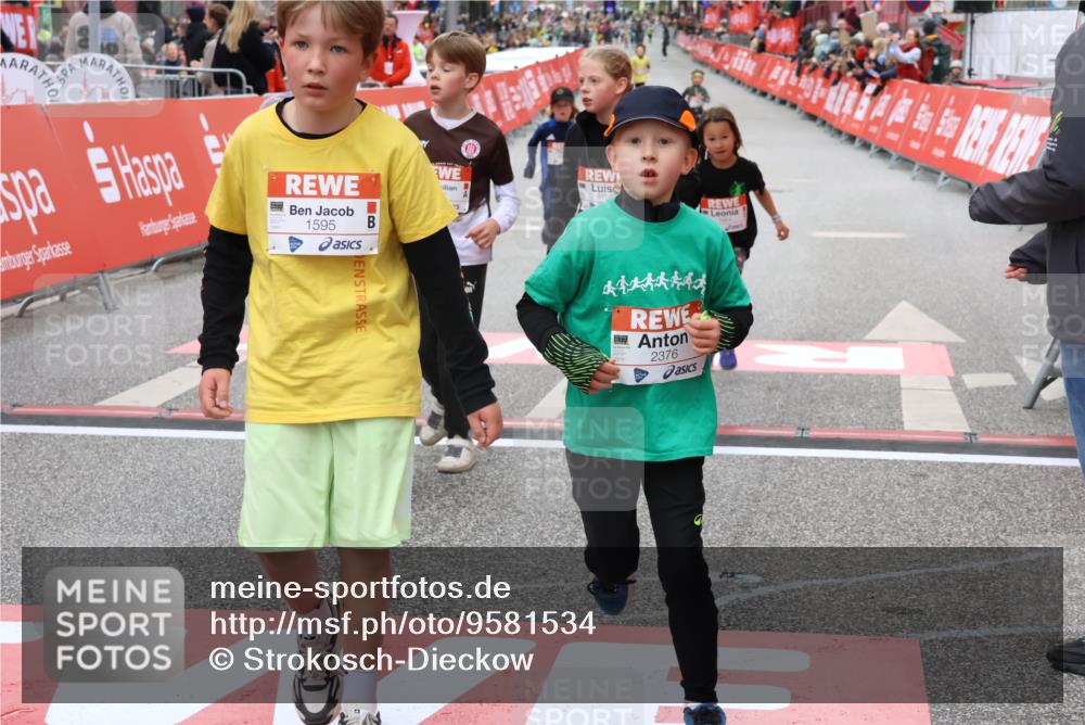 25.04.2026 - Das Zehntel Strokosch-Dieckow http://msf.ph/oto/9581534 25.04.2026 09:00:34 Ziel 1100, 1344, 1364, 1385, 1401, 1458, 1463, 1464, 1595, 1664, 2059, 2200, 2376, 2709, 2719, 3124, 3125, 3272, 3282, 3470, 3493, 3857, 3989, 1100, 1344, 1364, 1385, 1401, 1458, 1463, 1464, 1595, 1664, 2059, 2200, 2376, 2709, 2719, 3124, 3125, 3272, 3282, 3470, 3493, 3857, 3989 meine-sportfotos.de