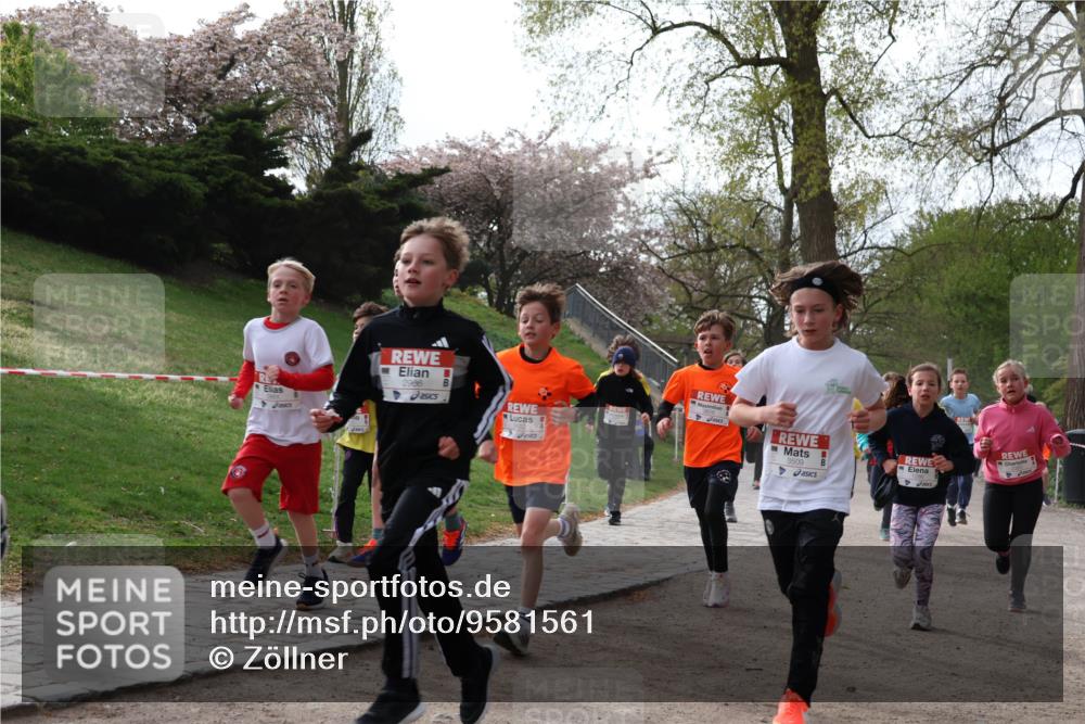 25.04.2026 - Das Zehntel Zöllner http://msf.ph/oto/9581561 25.04.2026 08:39:26 Laufen 3509 meine-sportfotos.de