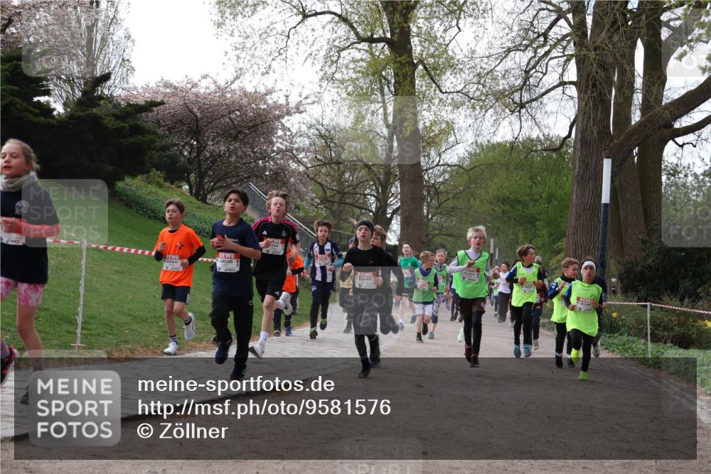25.04.2026 - Das Zehntel Zöllner http://msf.ph/oto/9581576 25.04.2026 08:39:32 Laufen  meine-sportfotos.de