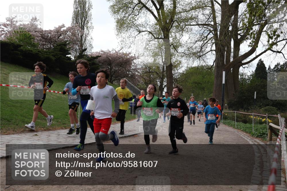 25.04.2026 - Das Zehntel Zöllner http://msf.ph/oto/9581607 25.04.2026 08:39:48 Laufen  meine-sportfotos.de