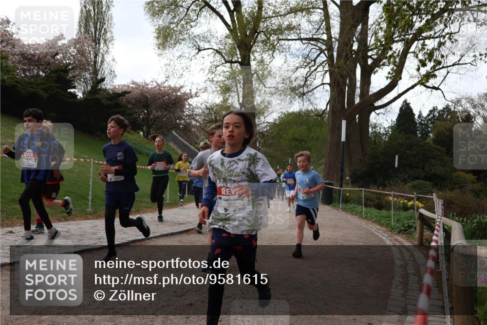 25.04.2026 - Das Zehntel Zöllner http://msf.ph/oto/9581615 25.04.2026 08:39:53 Laufen 3411 meine-sportfotos.de