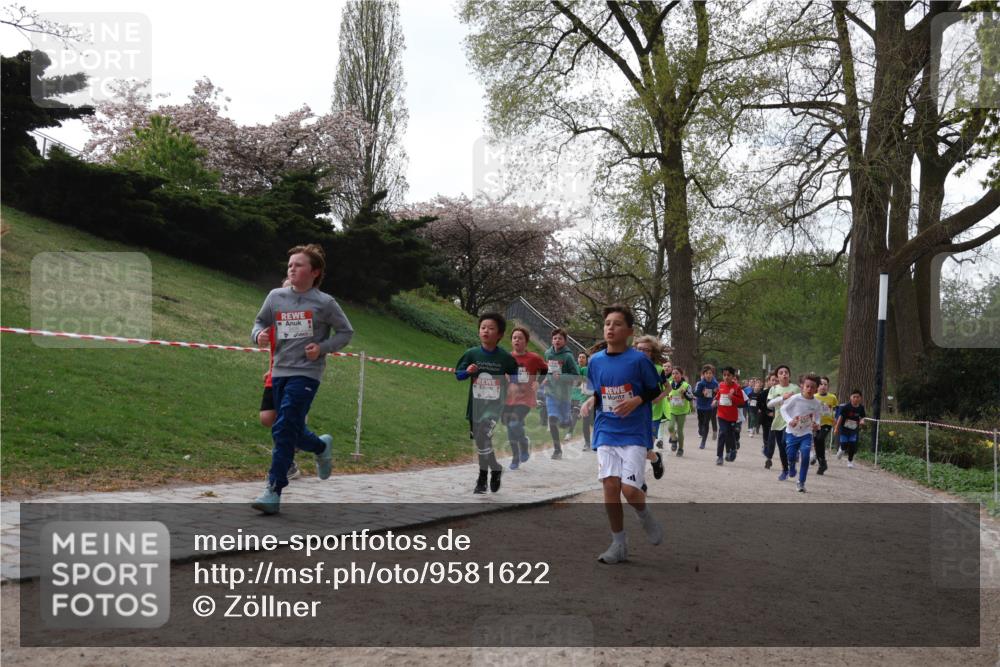 25.04.2026 - Das Zehntel Zöllner http://msf.ph/oto/9581622 25.04.2026 08:39:56 Laufen  meine-sportfotos.de
