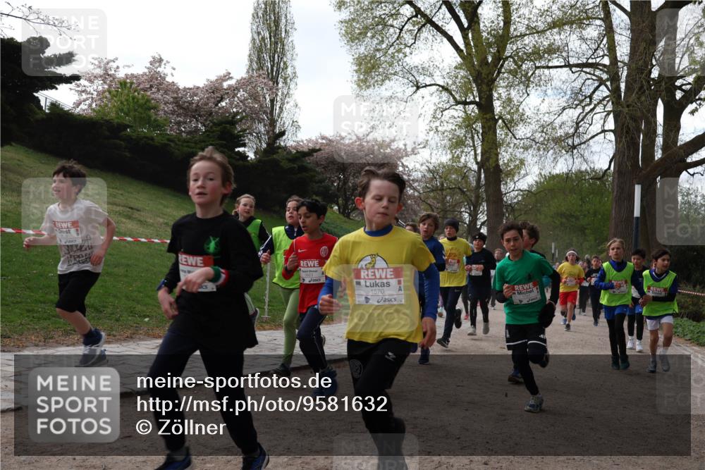 25.04.2026 - Das Zehntel Zöllner http://msf.ph/oto/9581632 25.04.2026 08:40:00 Laufen 3423, 1570 meine-sportfotos.de