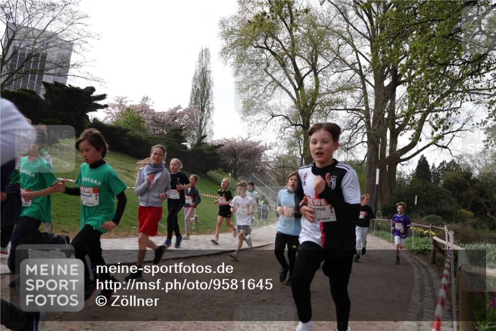 25.04.2026 - Das Zehntel Zöllner http://msf.ph/oto/9581645 25.04.2026 08:40:08 Laufen 29, 5 meine-sportfotos.de