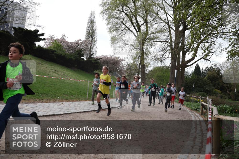 25.04.2026 - Das Zehntel Zöllner http://msf.ph/oto/9581670 25.04.2026 08:40:19 Laufen 13516 meine-sportfotos.de
