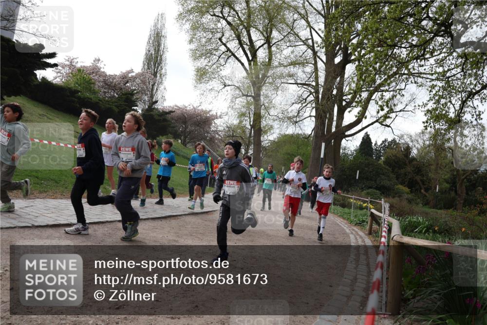 25.04.2026 - Das Zehntel Zöllner http://msf.ph/oto/9581673 25.04.2026 08:40:21 Laufen 1138 meine-sportfotos.de