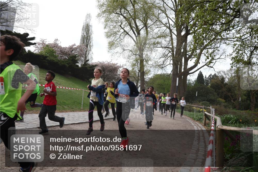 25.04.2026 - Das Zehntel Zöllner http://msf.ph/oto/9581697 25.04.2026 08:40:30 Laufen  meine-sportfotos.de