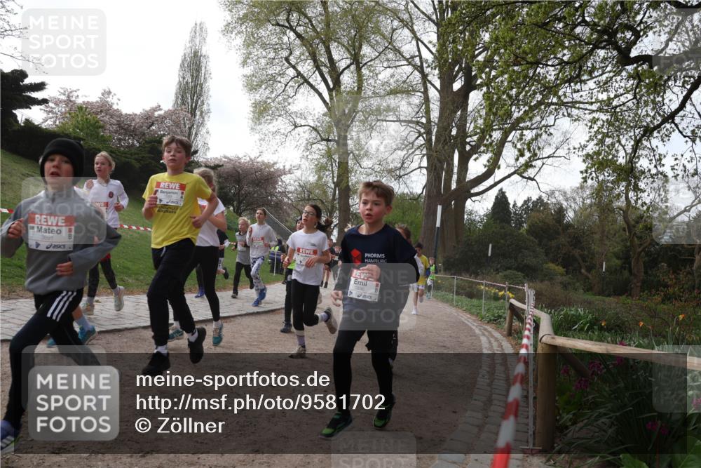 25.04.2026 - Das Zehntel Zöllner http://msf.ph/oto/9581702 25.04.2026 08:40:33 Laufen 3691 meine-sportfotos.de