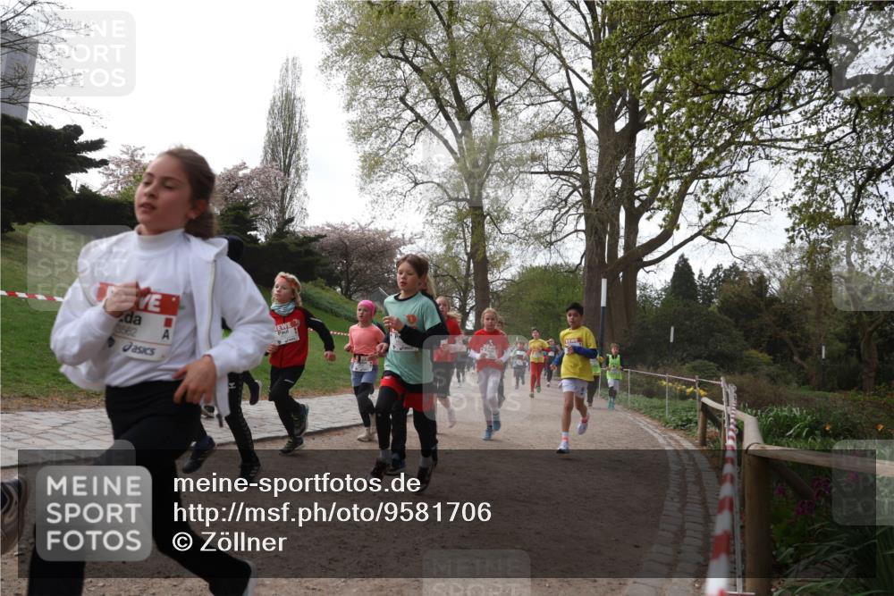25.04.2026 - Das Zehntel Zöllner http://msf.ph/oto/9581706 25.04.2026 08:40:34 Laufen 3562 meine-sportfotos.de