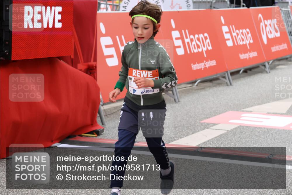 25.04.2026 - Das Zehntel Strokosch-Dieckow http://msf.ph/oto/9581713 25.04.2026 09:00:42 Ziel 1143, 1157, 1395, 1720, 1779, 2015, 2023, 2192, 2200, 2458, 2460, 2719, 3377, 3387, 3414, 3470, 3493, 3723, 3827, 3899, 3945, 4005, 1143, 1157, 1395, 1720, 1779, 2015, 2023, 2192, 2200, 2458, 2460, 2719, 3377, 3387, 3414, 3470, 3493, 3723, 3827, 3899, 3945, 4005 meine-sportfotos.de