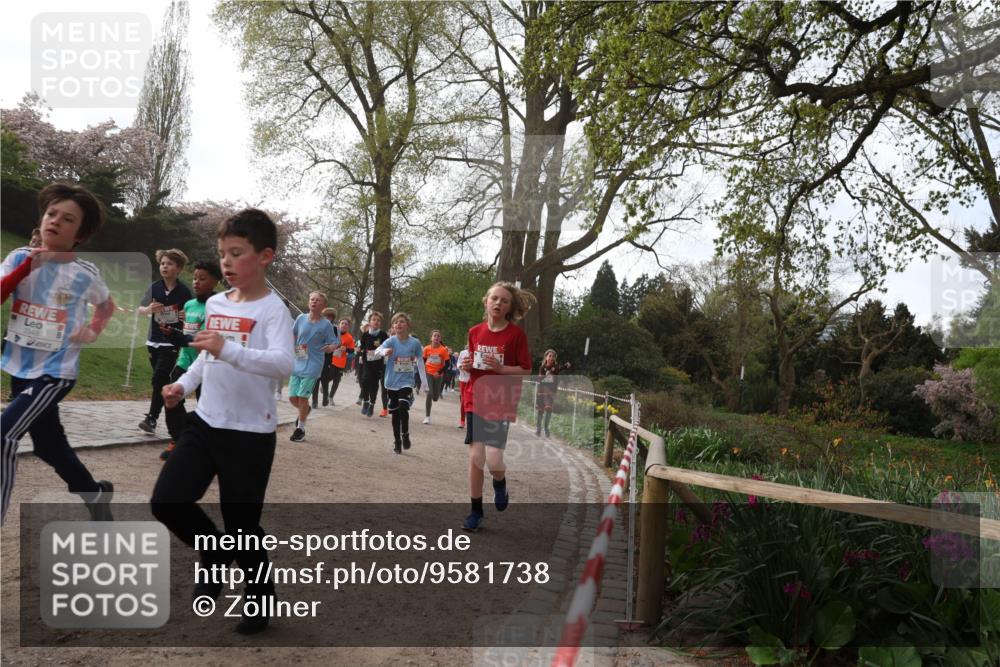 25.04.2026 - Das Zehntel Zöllner http://msf.ph/oto/9581738 25.04.2026 08:40:51 Laufen 3348 meine-sportfotos.de