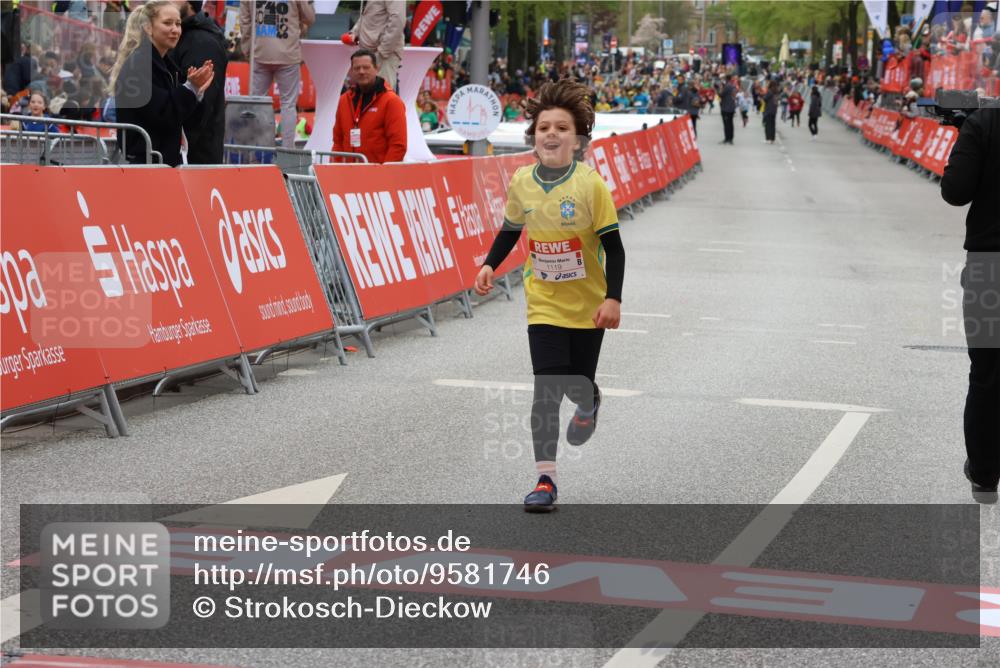 25.04.2026 - Das Zehntel Strokosch-Dieckow http://msf.ph/oto/9581746 25.04.2026 09:00:45 Ziel 1119, 1143, 1157, 1720, 1779, 1971, 2015, 2023, 2192, 2425, 2458, 2460, 2840, 3079, 3085, 3377, 3387, 3414, 3436, 3723, 3827, 3899, 3945, 4005, 1119, 1143, 1157, 1720, 1779, 1971, 2015, 2023, 2192, 2425, 2458, 2460, 2840, 3079, 3085, 3377, 3387, 3414, 3436, 3723, 3827, 3899, 3945, 4005 meine-sportfotos.de