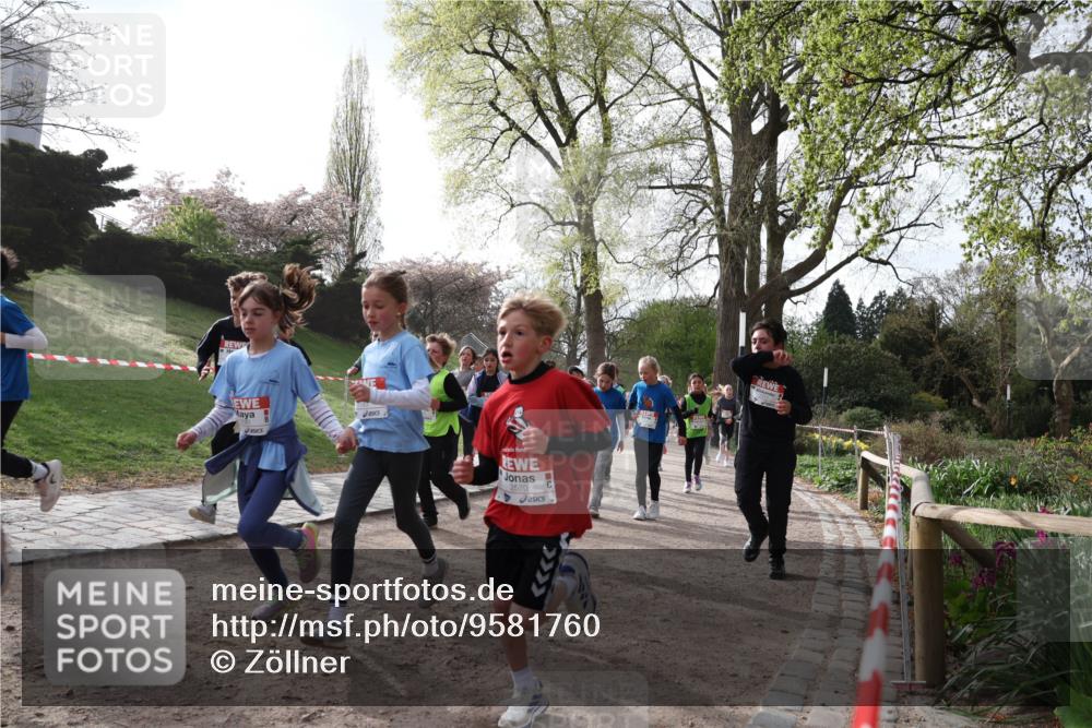 25.04.2026 - Das Zehntel Zöllner http://msf.ph/oto/9581760 25.04.2026 08:41:00 Laufen 2570 meine-sportfotos.de