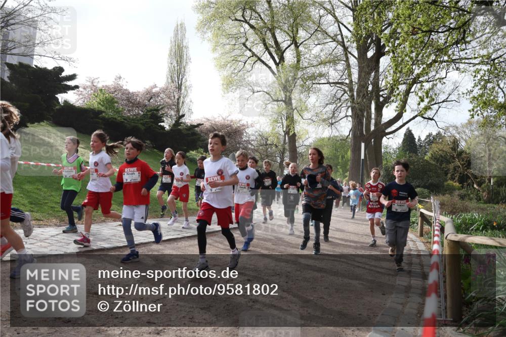 25.04.2026 - Das Zehntel Zöllner http://msf.ph/oto/9581802 25.04.2026 08:41:23 Laufen  meine-sportfotos.de
