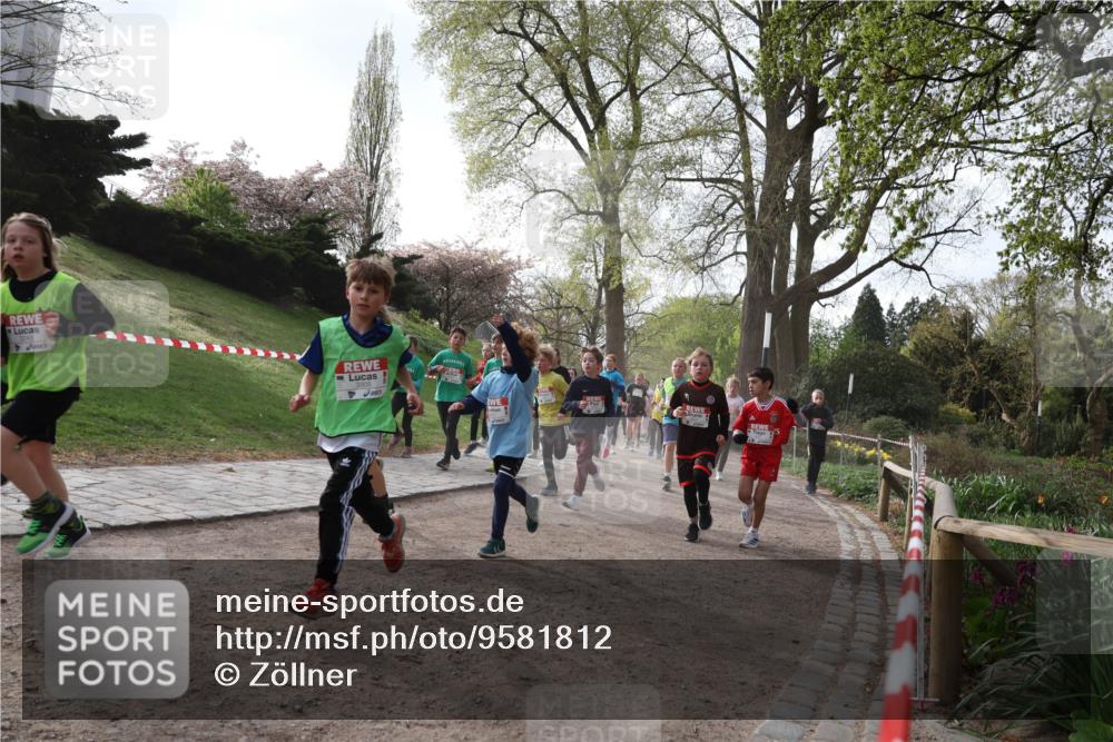 25.04.2026 - Das Zehntel Zöllner http://msf.ph/oto/9581812 25.04.2026 08:41:27 Laufen  meine-sportfotos.de