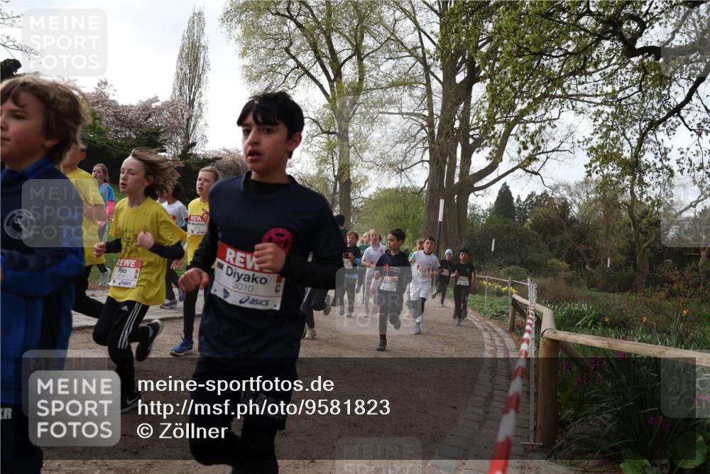 25.04.2026 - Das Zehntel Zöllner http://msf.ph/oto/9581823 25.04.2026 08:41:32 Laufen 3010 meine-sportfotos.de