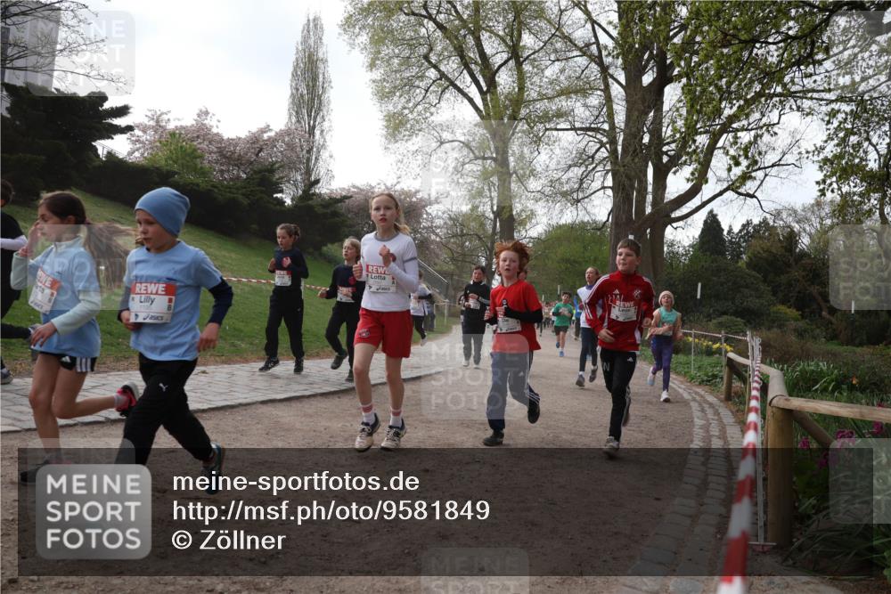 25.04.2026 - Das Zehntel Zöllner http://msf.ph/oto/9581849 25.04.2026 08:41:41 Laufen 117 meine-sportfotos.de