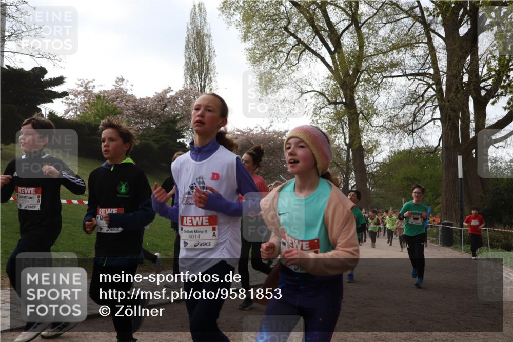 25.04.2026 - Das Zehntel Zöllner http://msf.ph/oto/9581853 25.04.2026 08:41:44 Laufen 1740, 17, 4014 meine-sportfotos.de