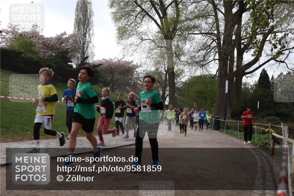 25.04.2026 - Das Zehntel Zöllner http://msf.ph/oto/9581859 25.04.2026 08:41:46 Laufen  meine-sportfotos.de