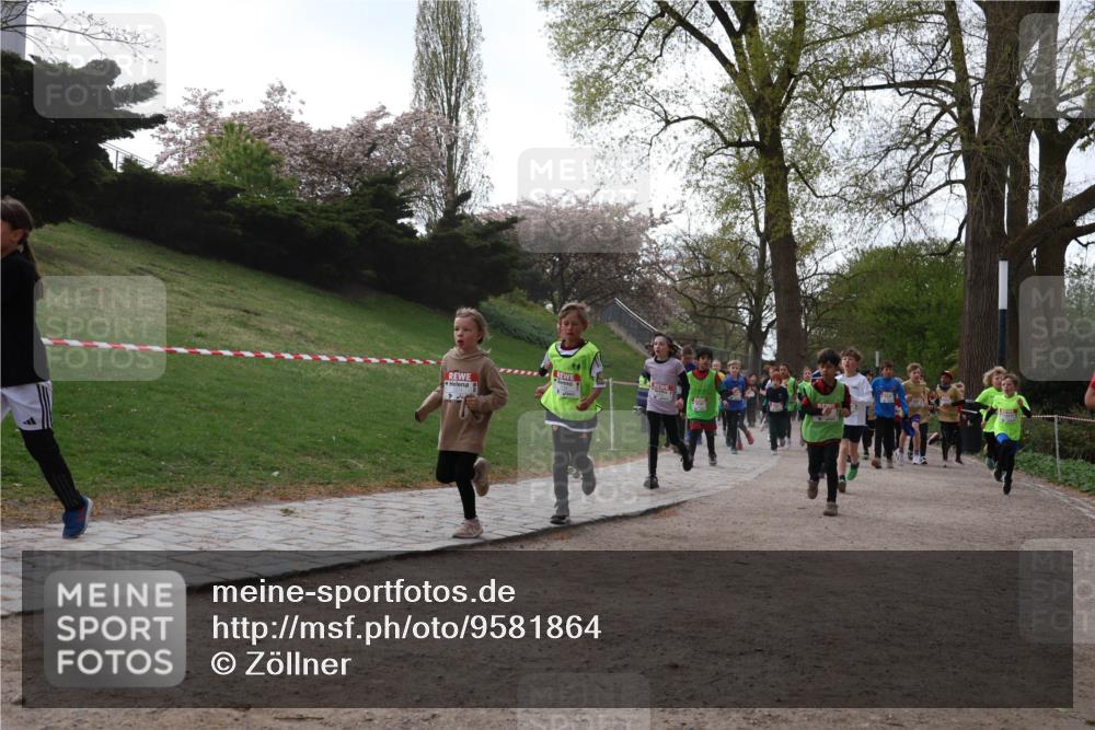 25.04.2026 - Das Zehntel Zöllner http://msf.ph/oto/9581864 25.04.2026 08:41:48 Laufen  meine-sportfotos.de