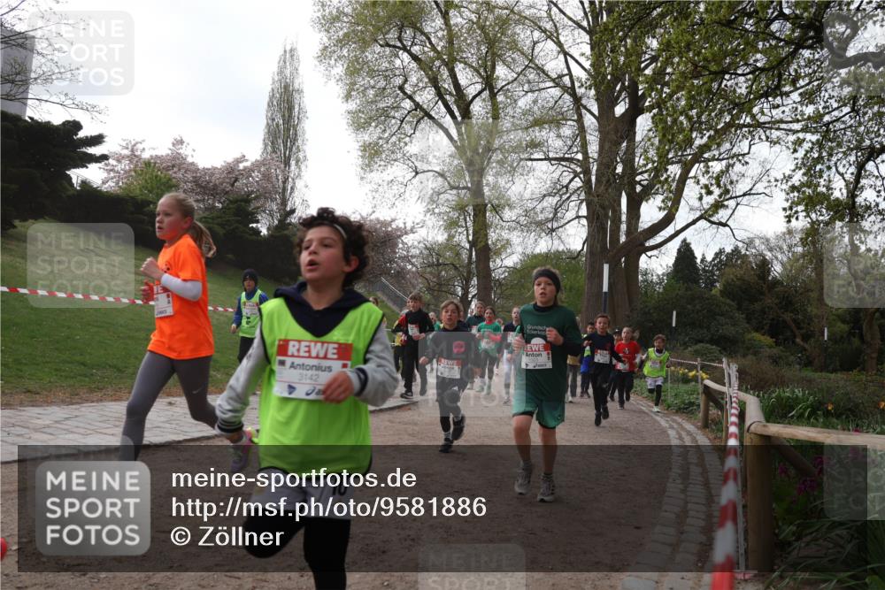 25.04.2026 - Das Zehntel Zöllner http://msf.ph/oto/9581886 25.04.2026 08:42:00 Laufen 3142 meine-sportfotos.de
