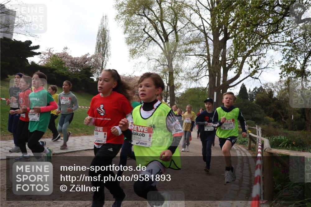 25.04.2026 - Das Zehntel Zöllner http://msf.ph/oto/9581893 25.04.2026 08:42:03 Laufen 3154 meine-sportfotos.de
