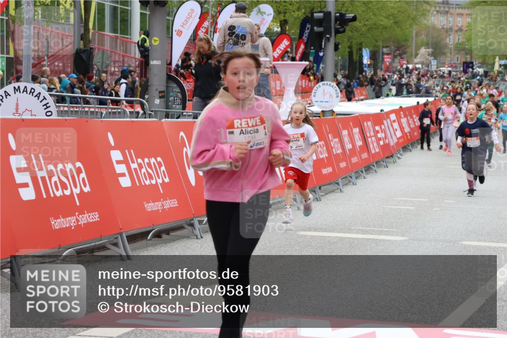 25.04.2026 - Das Zehntel Strokosch-Dieckow http://msf.ph/oto/9581903 25.04.2026 09:04:57 Ziel 1062, 1228, 1439, 1661, 2397, 2839, 3442, 3446, 3880, 1062, 1228, 1439, 1661, 2397, 2839, 3442, 3446, 3880 meine-sportfotos.de