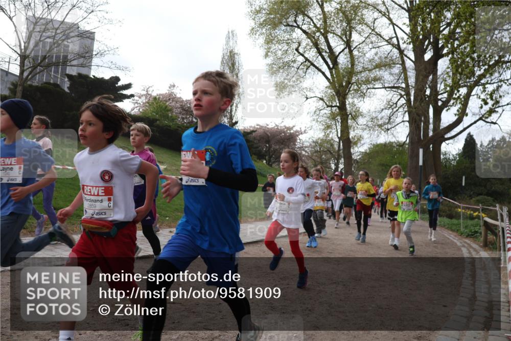 25.04.2026 - Das Zehntel Zöllner http://msf.ph/oto/9581909 25.04.2026 08:42:11 Laufen 2859 meine-sportfotos.de