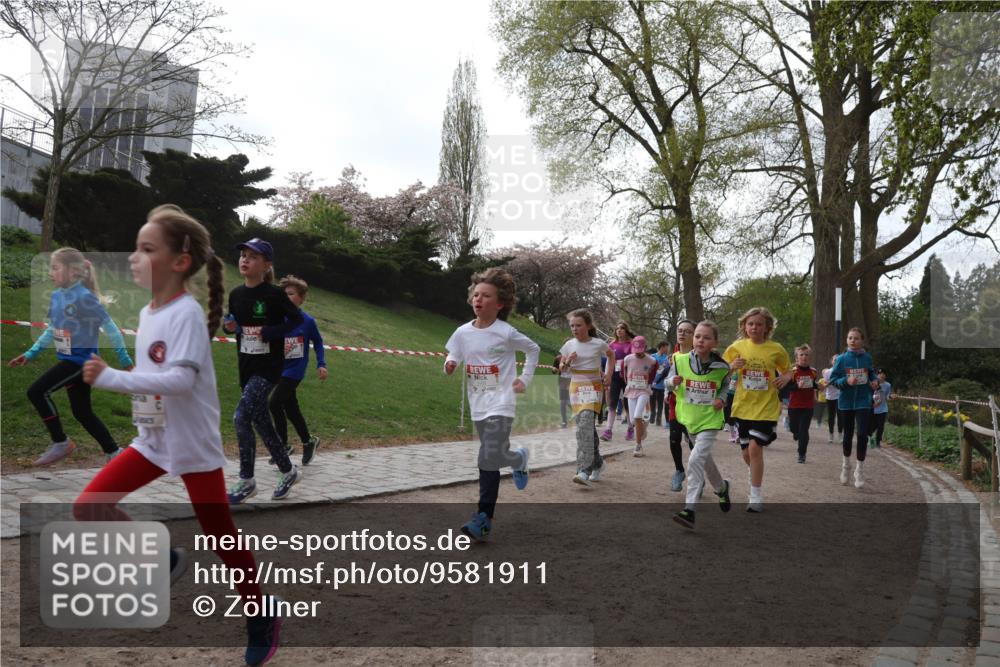 25.04.2026 - Das Zehntel Zöllner http://msf.ph/oto/9581911 25.04.2026 08:42:12 Laufen  meine-sportfotos.de