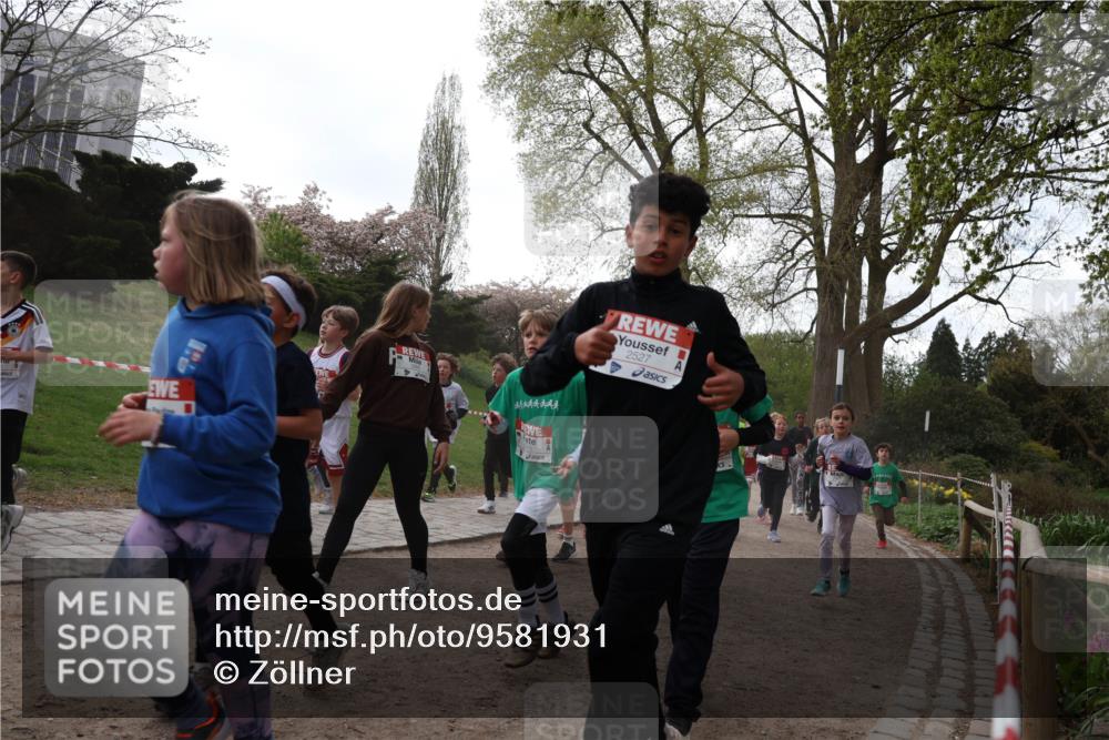 25.04.2026 - Das Zehntel Zöllner http://msf.ph/oto/9581931 25.04.2026 08:42:20 Laufen 2527 meine-sportfotos.de