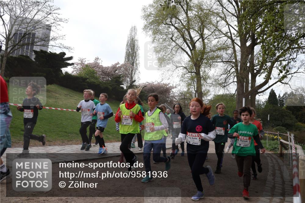 25.04.2026 - Das Zehntel Zöllner http://msf.ph/oto/9581936 25.04.2026 08:42:23 Laufen 3106 meine-sportfotos.de