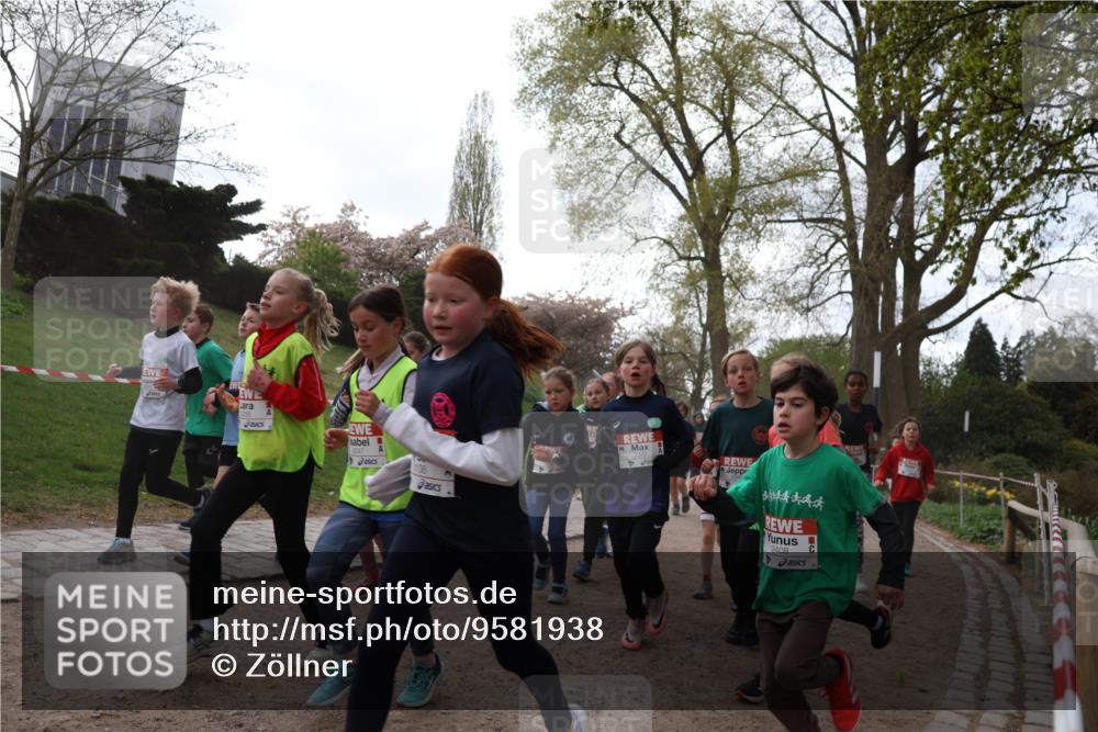 25.04.2026 - Das Zehntel Zöllner http://msf.ph/oto/9581938 25.04.2026 08:42:23 Laufen 3247, 2408 meine-sportfotos.de