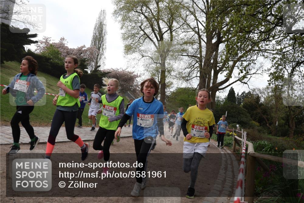 25.04.2026 - Das Zehntel Zöllner http://msf.ph/oto/9581961 25.04.2026 08:42:32 Laufen 1048, 2723 meine-sportfotos.de