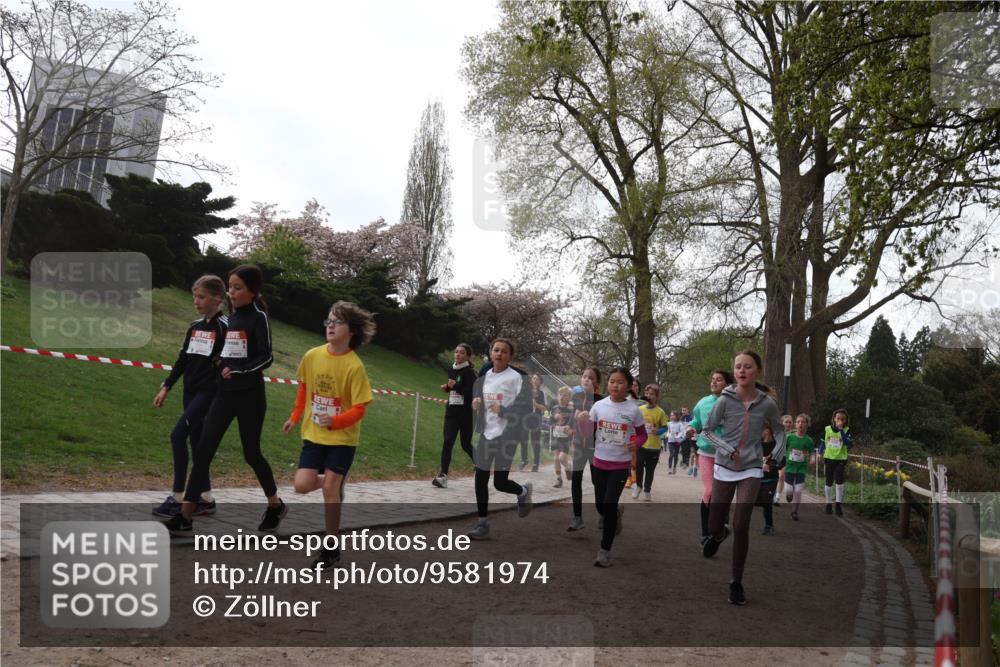 25.04.2026 - Das Zehntel Zöllner http://msf.ph/oto/9581974 25.04.2026 08:42:38 Laufen  meine-sportfotos.de