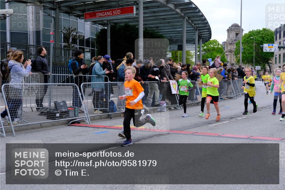 25.04.2026 - Das Zehntel Tim E. http://msf.ph/oto/9581979 25.04.2026 12:51:08 Ziel 3920, 10307, 10312, 10635, 10710, 11021, 11033, 11037, 11084, 11495, 11592, 11839, 11917, 12008, 12044, 12205, 12207, 12320, 12444, 12459, 12709, 13007, 13008, 13010, 13012, 13034 meine-sportfotos.de