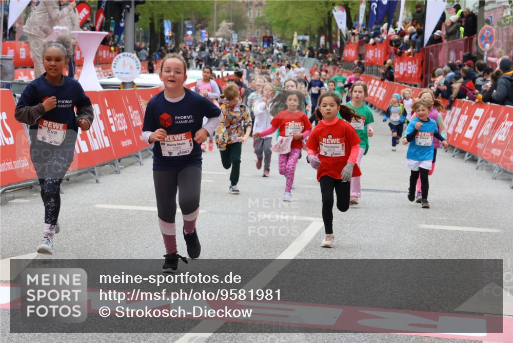 25.04.2026 - Das Zehntel Strokosch-Dieckow http://msf.ph/oto/9581981 25.04.2026 09:05:02 Ziel 1793, 1835, 1860, 2397, 2842, 2996, 3451, 3459, 3880, 1793, 1835, 1860, 2397, 2842, 2996, 3451, 3459, 3880 meine-sportfotos.de