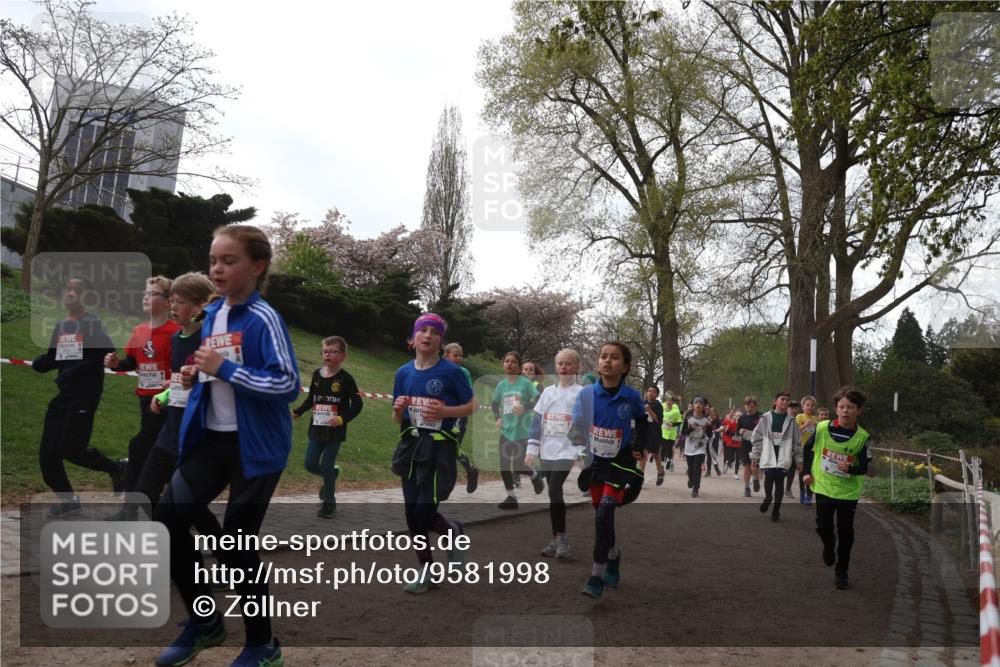 25.04.2026 - Das Zehntel Zöllner http://msf.ph/oto/9581998 25.04.2026 08:42:47 Laufen  meine-sportfotos.de