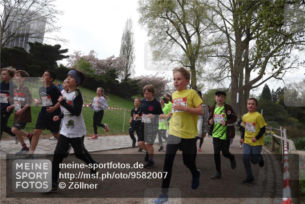 25.04.2026 - Das Zehntel Zöllner http://msf.ph/oto/9582007 25.04.2026 08:42:51 Laufen  meine-sportfotos.de