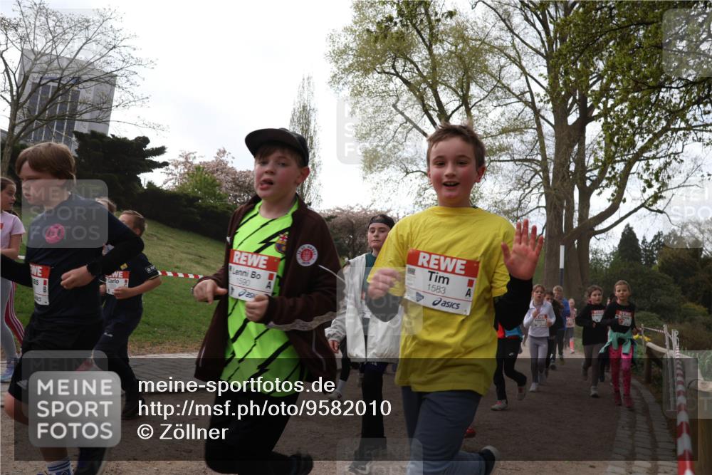 25.04.2026 - Das Zehntel Zöllner http://msf.ph/oto/9582010 25.04.2026 08:42:52 Laufen 1590, 1583 meine-sportfotos.de