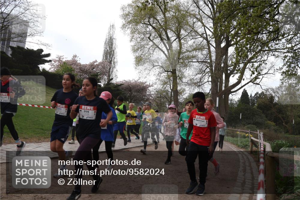 25.04.2026 - Das Zehntel Zöllner http://msf.ph/oto/9582024 25.04.2026 08:42:57 Laufen 3108 meine-sportfotos.de
