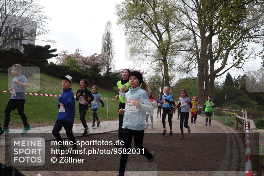 25.04.2026 - Das Zehntel Zöllner http://msf.ph/oto/9582031 25.04.2026 08:42:59 Laufen 1123 meine-sportfotos.de