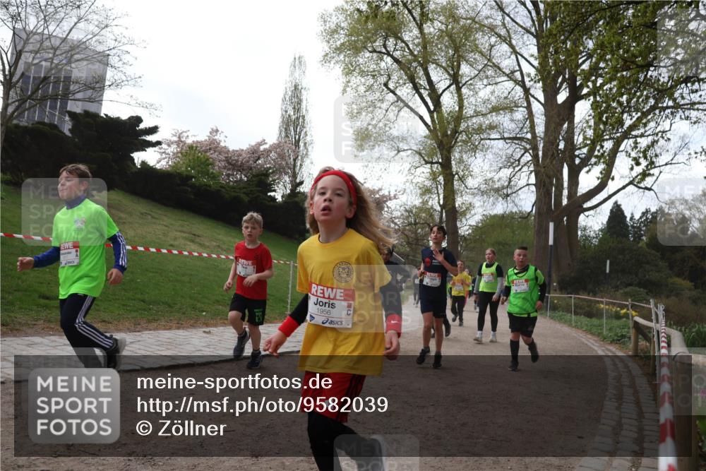 25.04.2026 - Das Zehntel Zöllner http://msf.ph/oto/9582039 25.04.2026 08:43:02 Laufen 1956 meine-sportfotos.de
