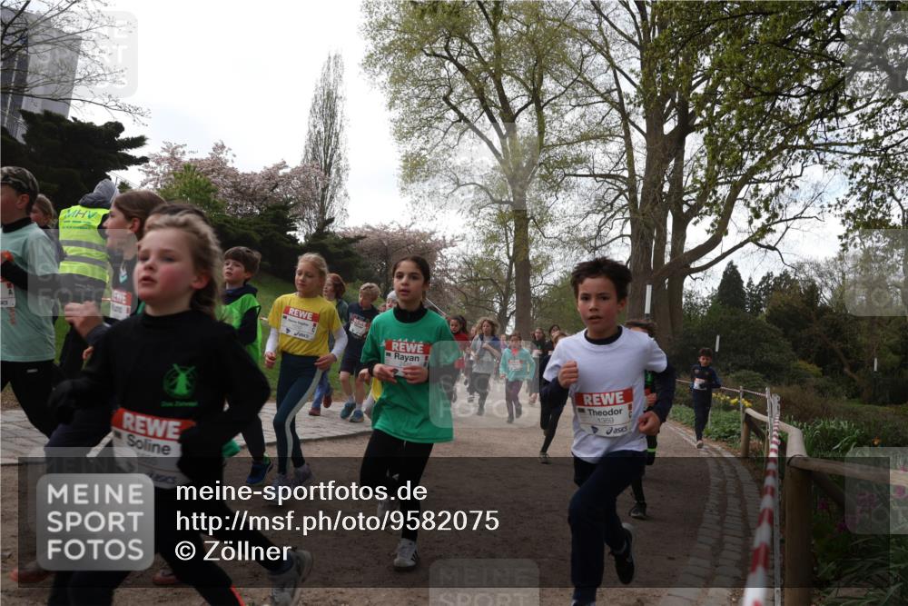 25.04.2026 - Das Zehntel Zöllner http://msf.ph/oto/9582075 25.04.2026 08:43:20 Laufen 1855, 1369 meine-sportfotos.de