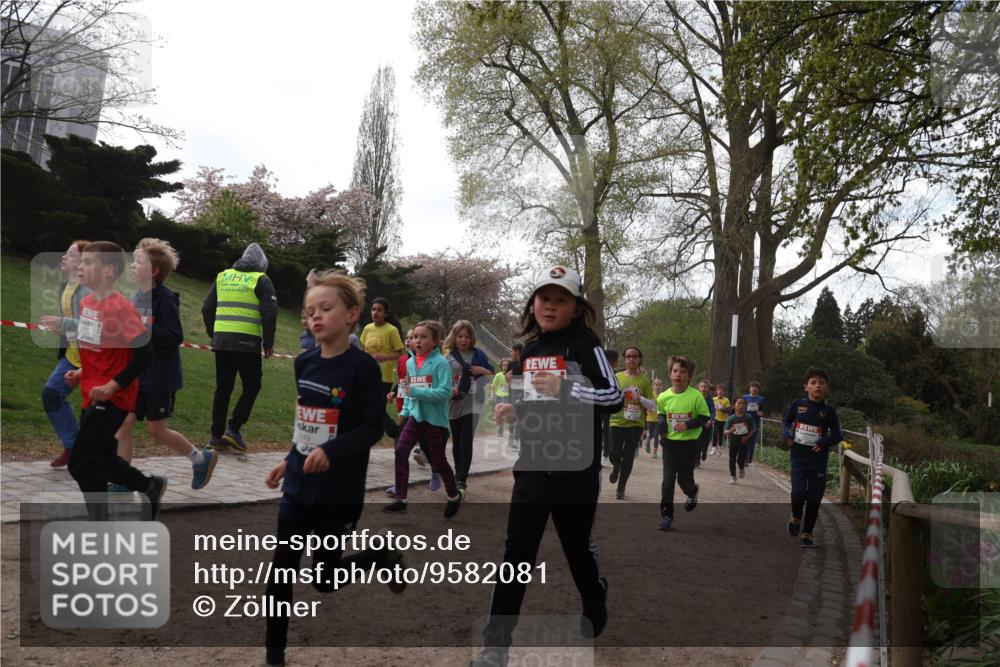 25.04.2026 - Das Zehntel Zöllner http://msf.ph/oto/9582081 25.04.2026 08:43:22 Laufen 249 meine-sportfotos.de