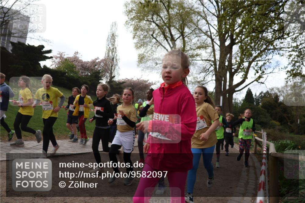 25.04.2026 - Das Zehntel Zöllner http://msf.ph/oto/9582097 25.04.2026 08:43:30 Laufen 18 meine-sportfotos.de