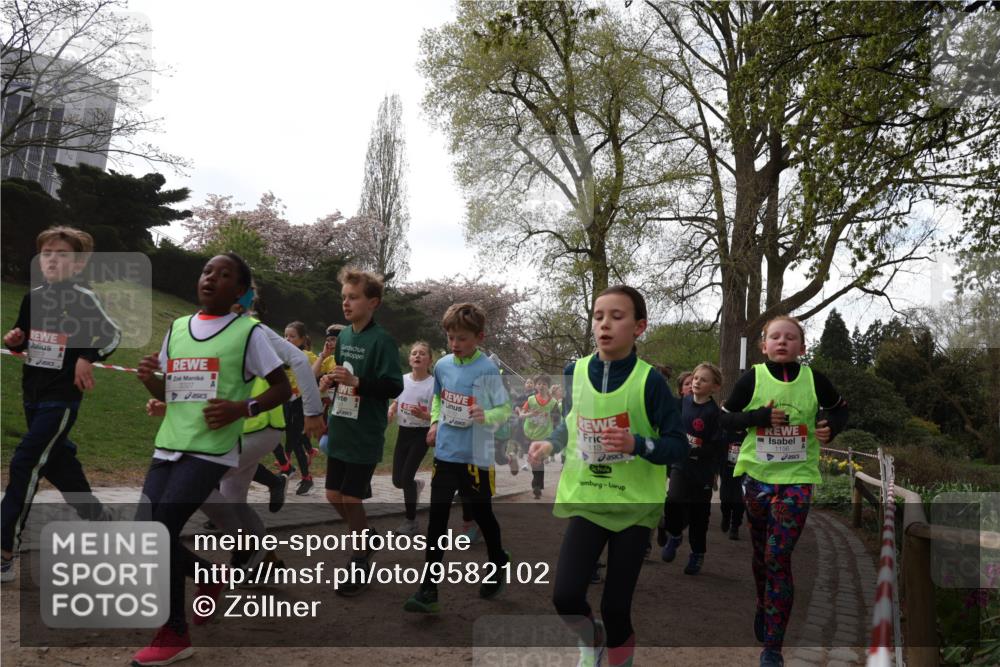 25.04.2026 - Das Zehntel Zöllner http://msf.ph/oto/9582102 25.04.2026 08:43:31 Laufen 3327, 113, 1156 meine-sportfotos.de