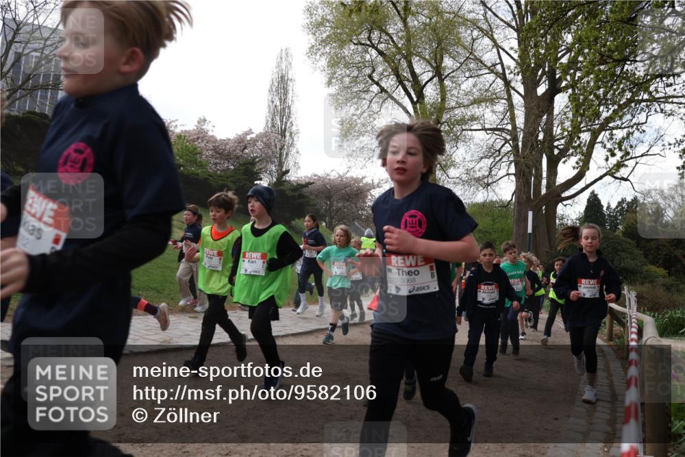 25.04.2026 - Das Zehntel Zöllner http://msf.ph/oto/9582106 25.04.2026 08:43:33 Laufen 3068 meine-sportfotos.de