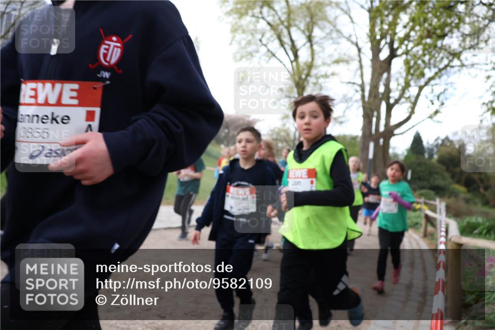 25.04.2026 - Das Zehntel Zöllner http://msf.ph/oto/9582109 25.04.2026 08:43:34 Laufen 3855 meine-sportfotos.de