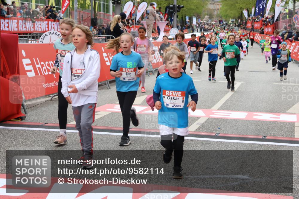 25.04.2026 - Das Zehntel Strokosch-Dieckow http://msf.ph/oto/9582114 25.04.2026 09:05:09 Ziel 1835, 1860, 2018, 2386, 2432, 2440, 2578, 2588, 2842, 3459, 3504, 3727, 3740, 3809, 3810, 1835, 1860, 2018, 2386, 2432, 2440, 2578, 2588, 2842, 3459, 3504, 3727, 3740, 3809, 3810 meine-sportfotos.de