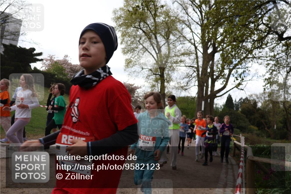 25.04.2026 - Das Zehntel Zöllner http://msf.ph/oto/9582123 25.04.2026 08:43:41 Laufen 250, 3655 meine-sportfotos.de